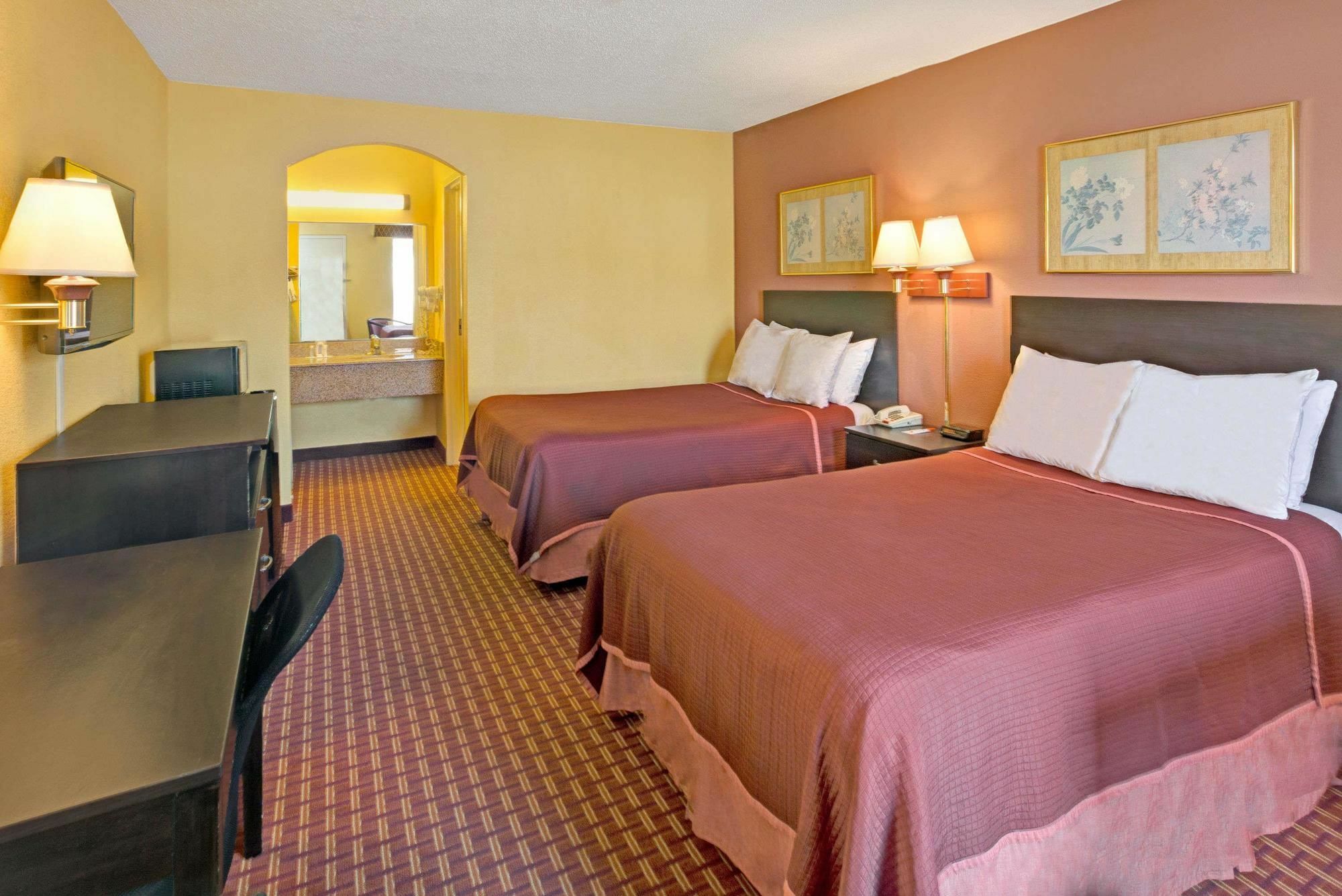Howard Johnson By Wyndham Rock Hill Buitenkant foto